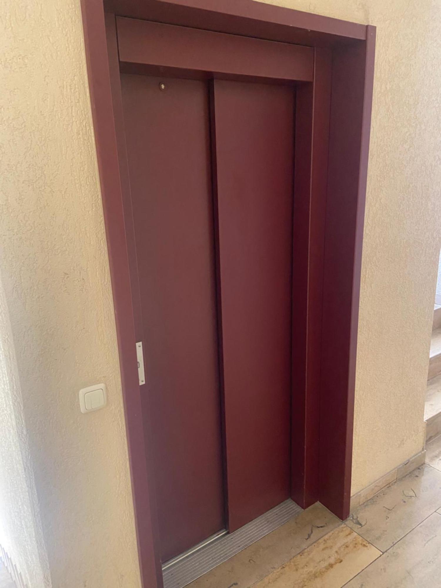 Wohnung Mit Garagenparkplatz An U-Bahnstation Monaco di Baviera Esterno foto