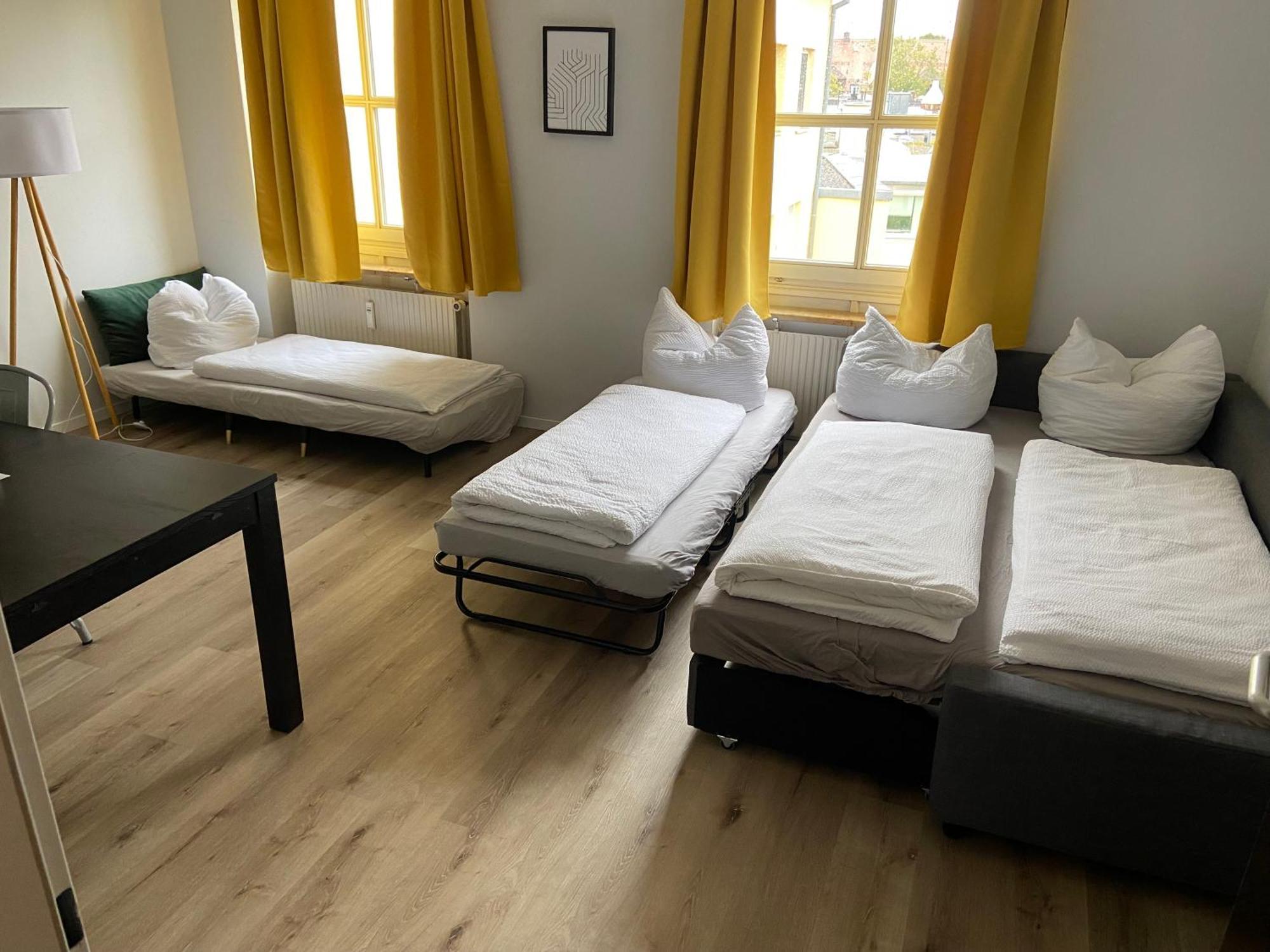 Wohnung Mit Garagenparkplatz An U-Bahnstation Monaco di Baviera Esterno foto